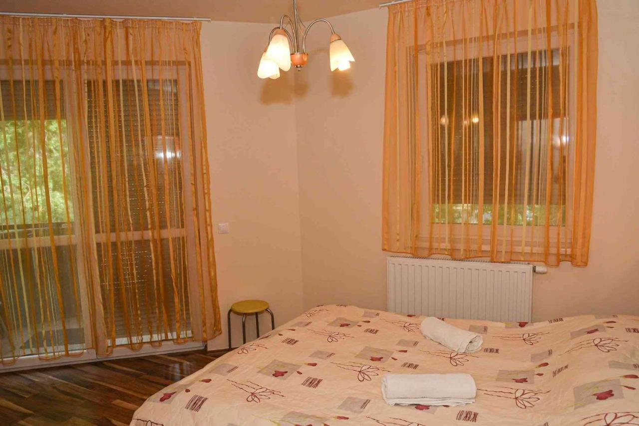 Apartman Otto Hajdúszoboszló Eksteriør billede